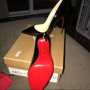 Never worn Louboutin So Kates